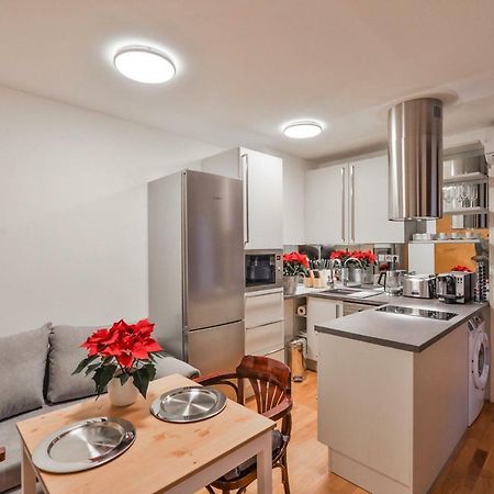 Romantic Apartment Prague Near Charles Bridge Eksteriør bilde